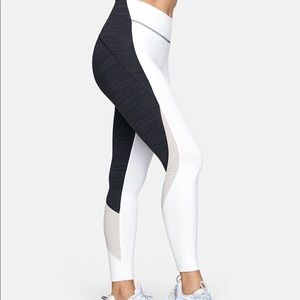 Outdoor Voices TechSweat 7/8 Zoom Leggings